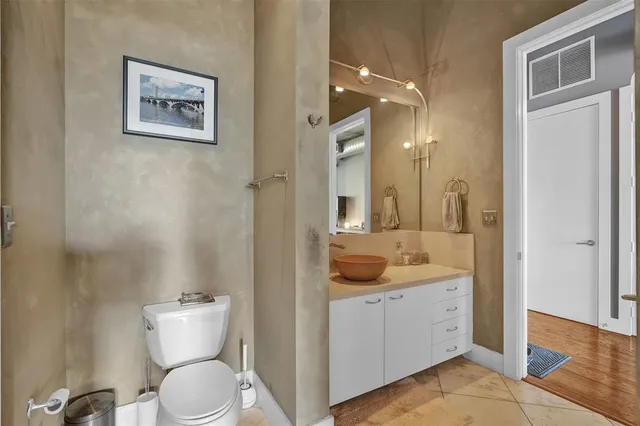 $550,000 | 410 Northwest 1st Avenue, Unit 604, Fort Lauderdale, FL 33301