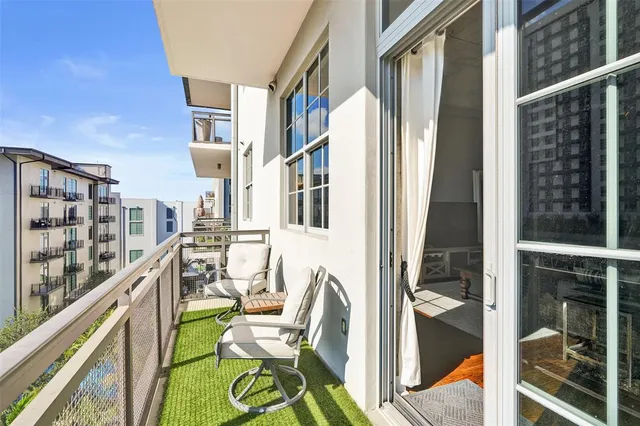 $550,000 | 410 Northwest 1st Avenue, Unit 604, Fort Lauderdale, FL 33301