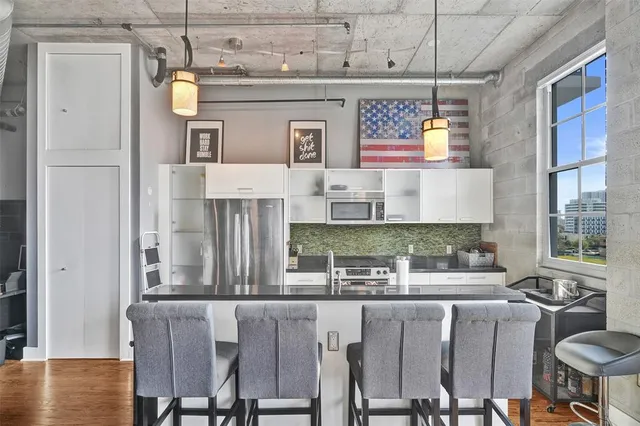 $550,000 | 410 Northwest 1st Avenue, Unit 604, Fort Lauderdale, FL 33301