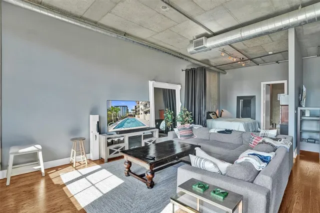 $550,000 | 410 Northwest 1st Avenue, Unit 604, Fort Lauderdale, FL 33301