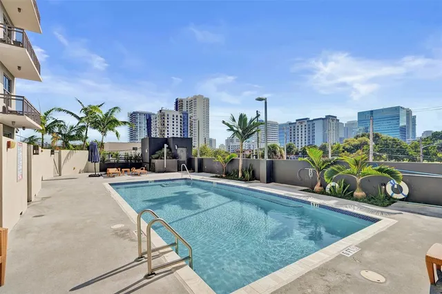 $550,000 | 410 Northwest 1st Avenue, Unit 604, Fort Lauderdale, FL 33301