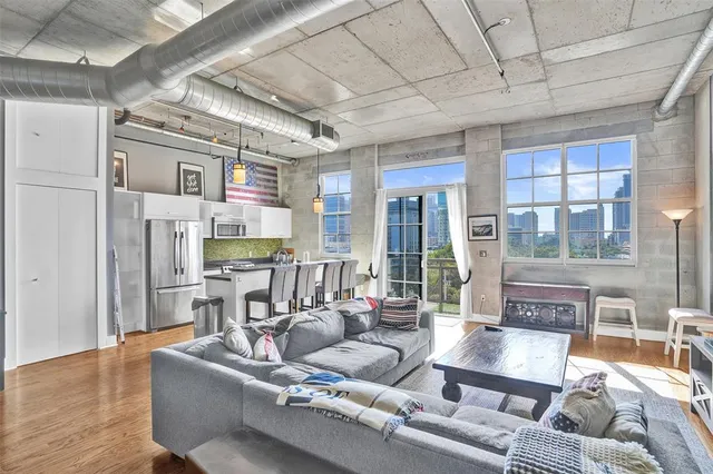 $550,000 | 410 Northwest 1st Avenue, Unit 604, Fort Lauderdale, FL 33301