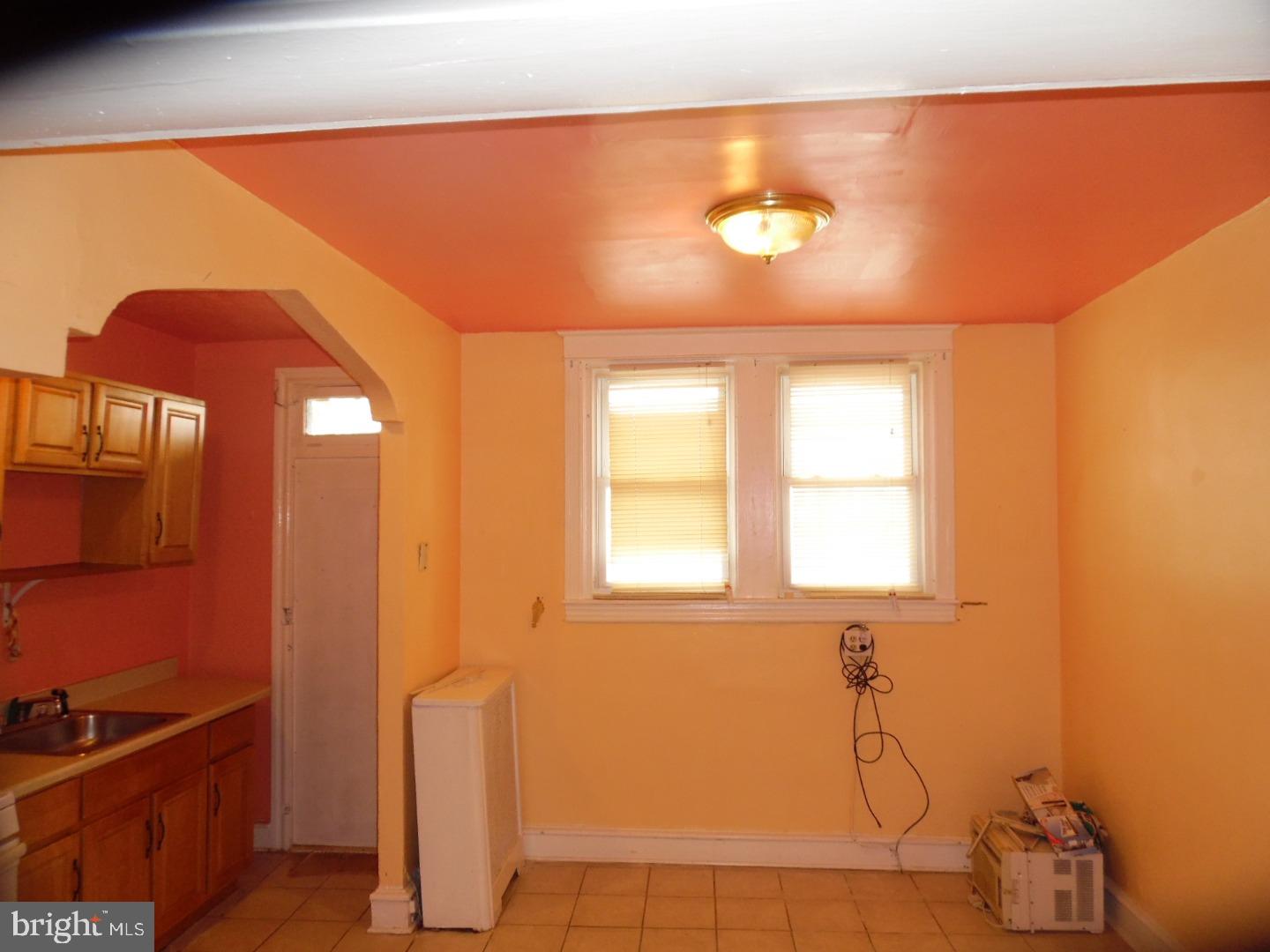 2011 East Rittenhouse Street Philadelphia, PA 19138 - Photo 5 of 12