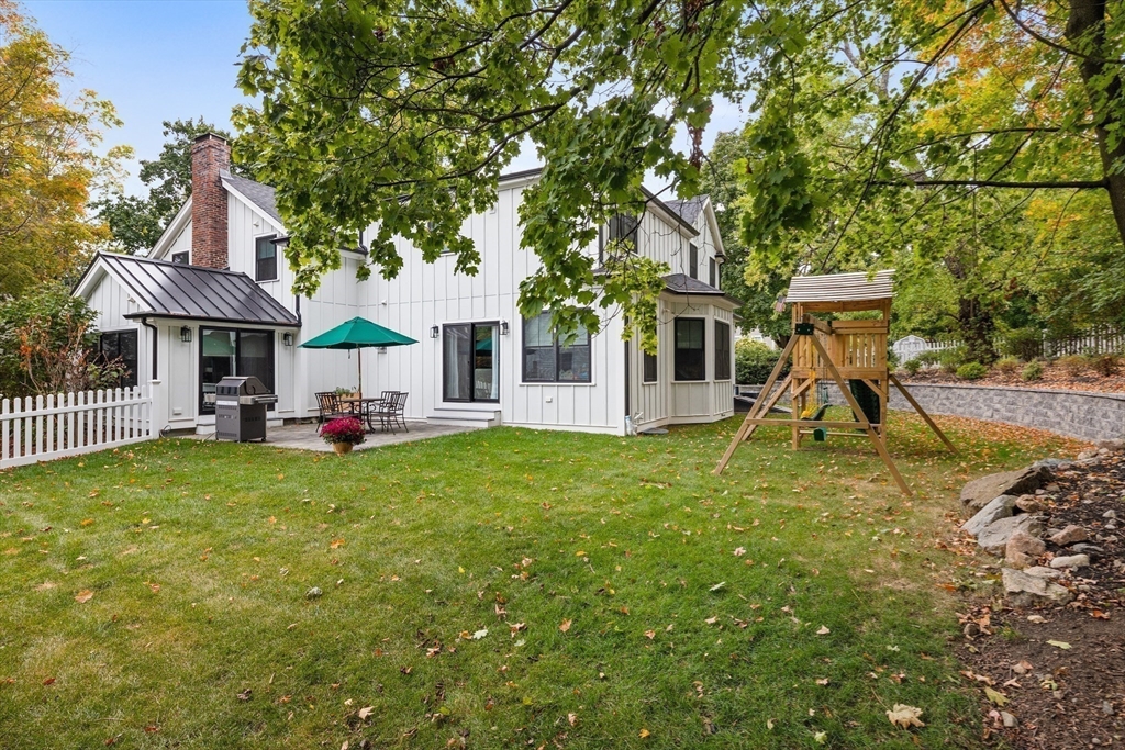 79 Alba Road Wellesley, MA 02481 - Photo 34 of 41 Gallery Image 34