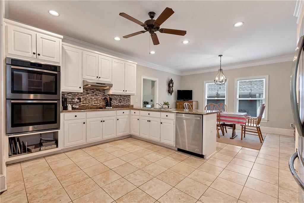 1796 Suwanee Valley Road Northwest Lawrenceville, GA 30043 - Photo 9 of 54