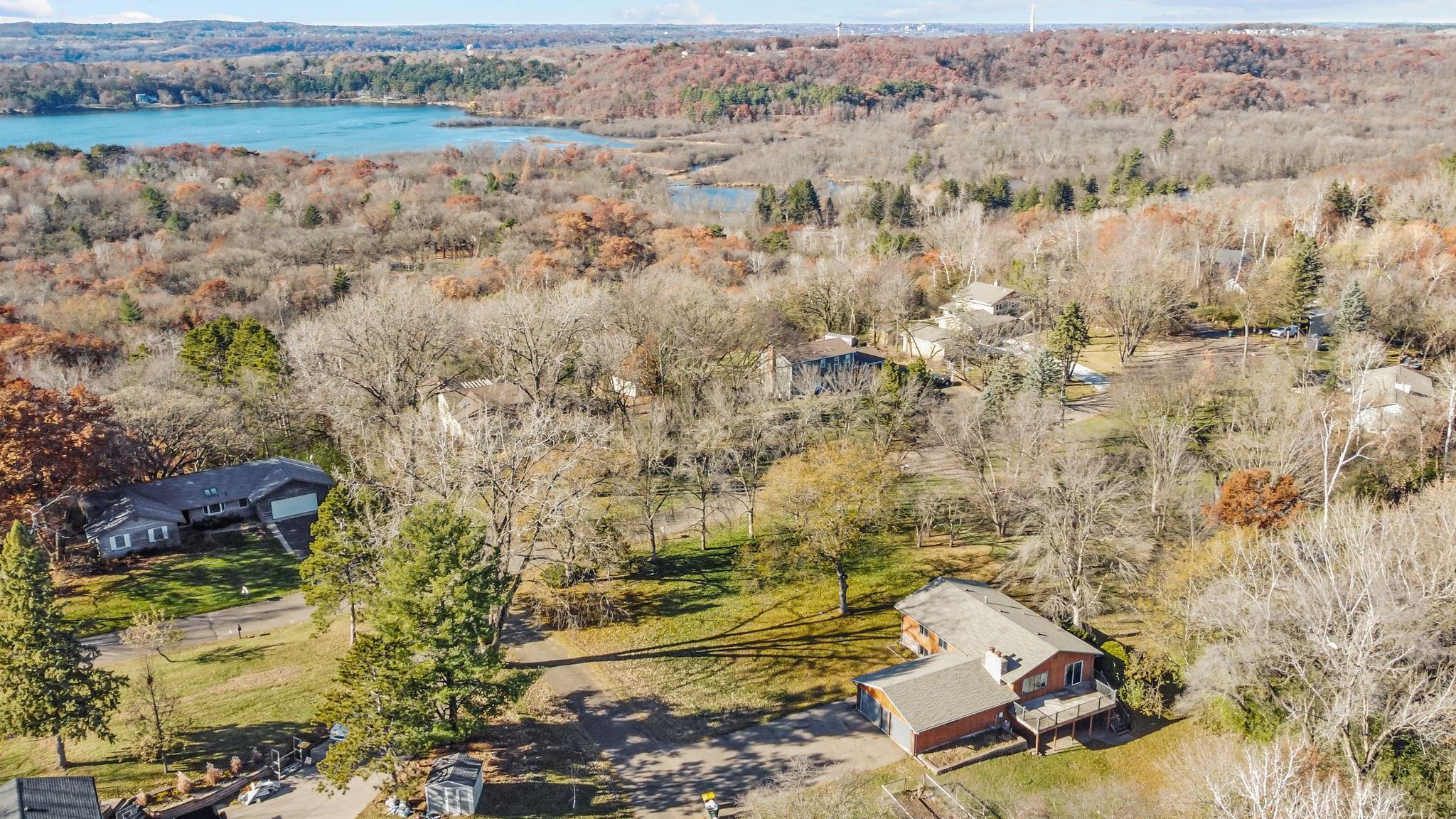 889 Aspen View Circle Hudson, WI 54016 - Photo 2 of 32