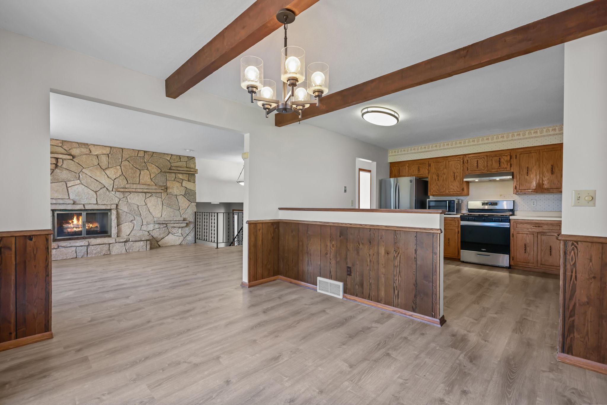 889 Aspen View Circle Hudson, WI 54016 - Photo 10 of 32