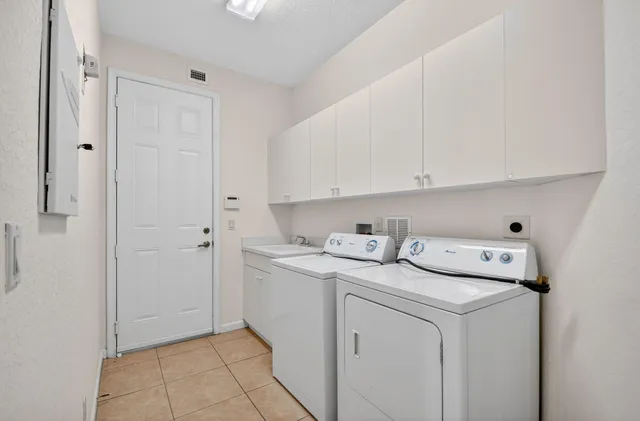 $5,495 | 6068 Pond Bluff Court, Lake Worth, FL 33467