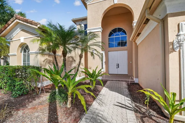 $5,495 | 6068 Pond Bluff Court, Lake Worth, FL 33467