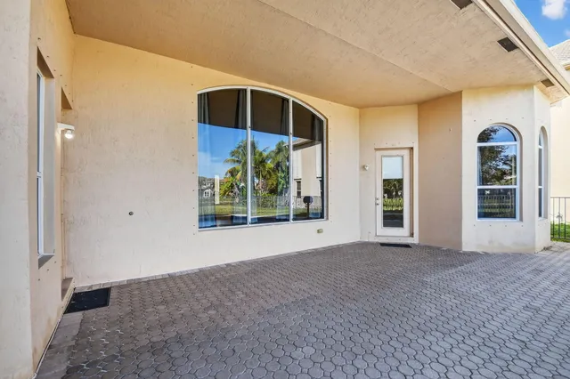 $5,495 | 6068 Pond Bluff Court, Lake Worth, FL 33467