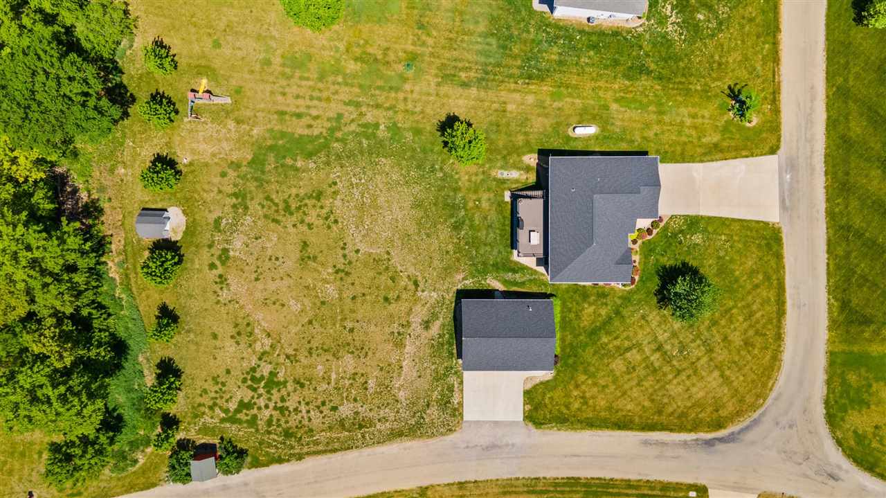 3151 EastView Cir Drive Riverside, IA 52327 - Photo 30 of 35 Gallery Image 30