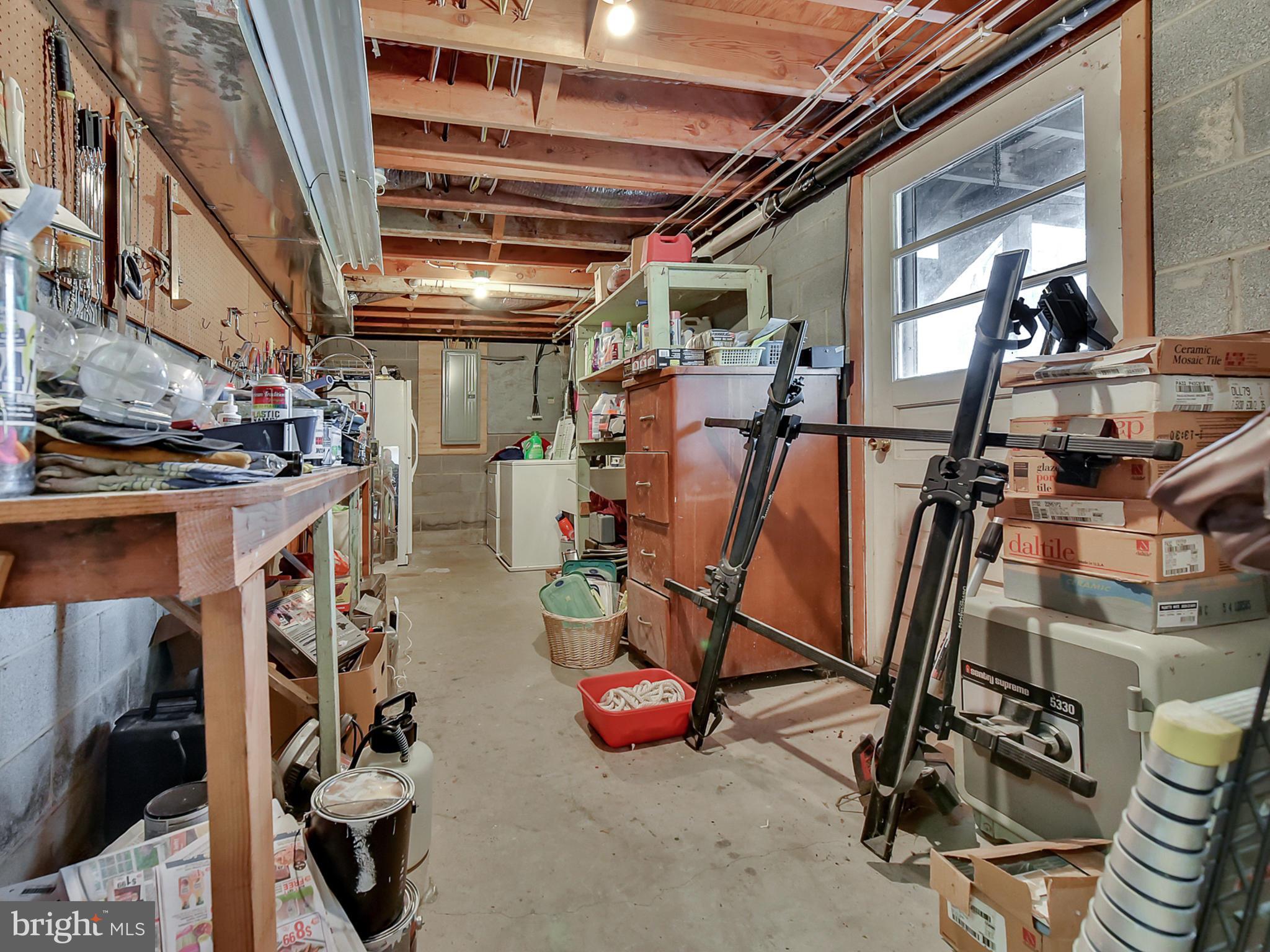 6143 Long Branch Road Frederick, MD 21701 - Photo 36 of 44 Workshop/ Storage