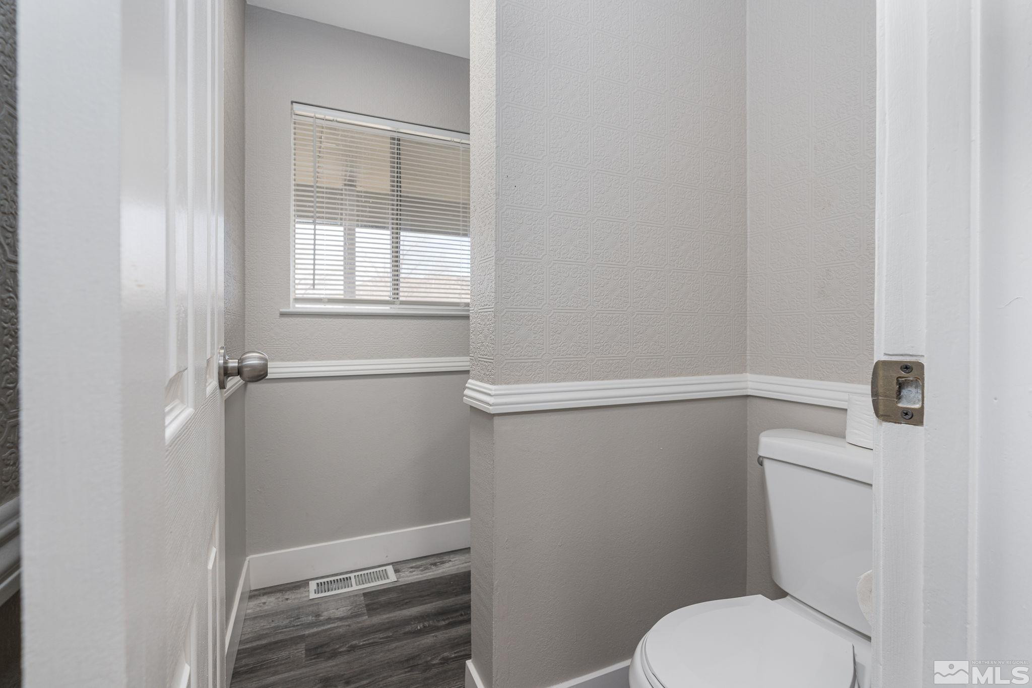 11365 Chestnut Street Reno, NV 89506 - Photo 27 of 34 Photo 27