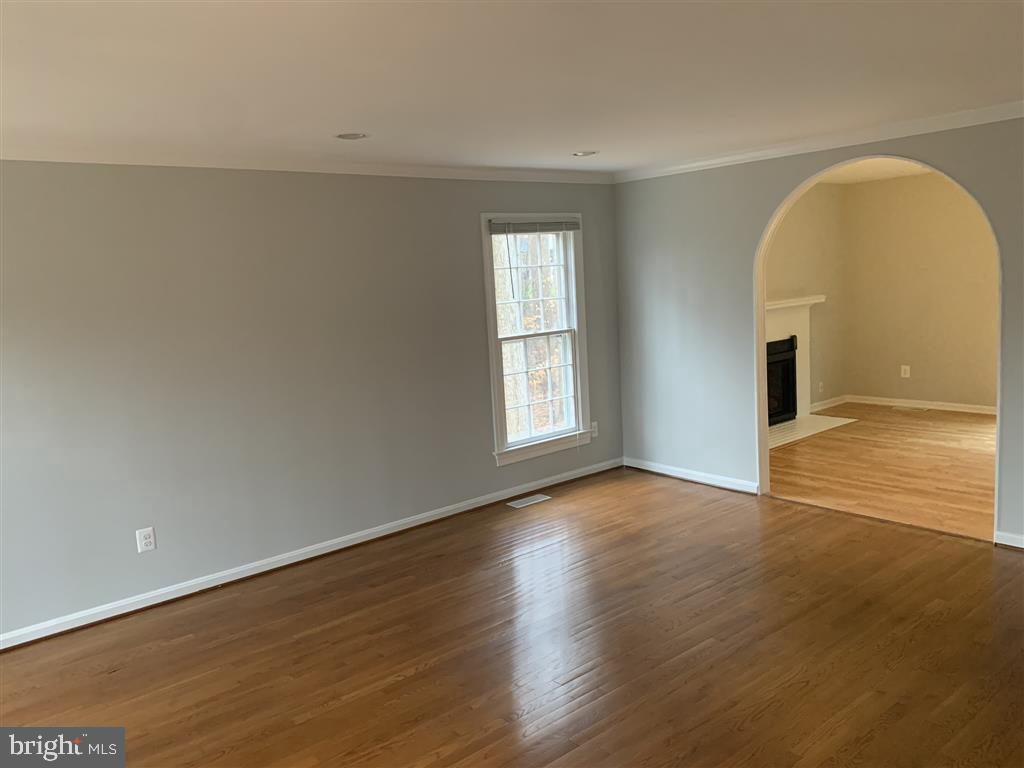 805 Balls Hill Road McLean, VA 22101 - Photo 15 of 40