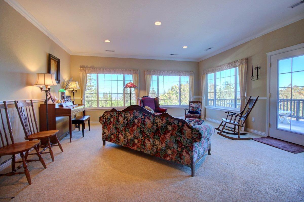 3788 Old Military Road Central Point, OR 97502 - Photo 12 of 29 Additional Photo