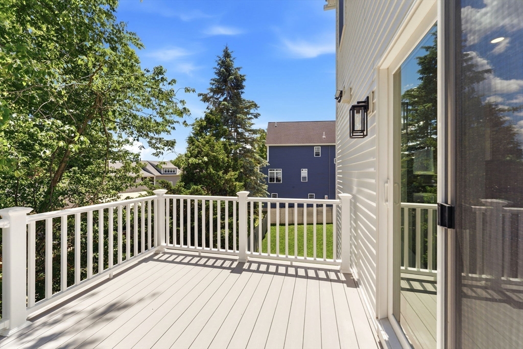 36 Colonial Road Webster, MA 01570 - Photo 19 of 42