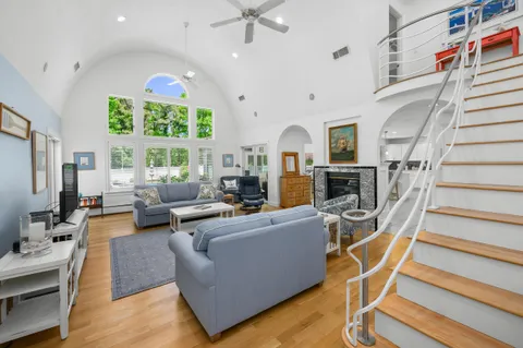 $1,400,000 | 72 Bayshore Drive, Mashpee, MA 02649