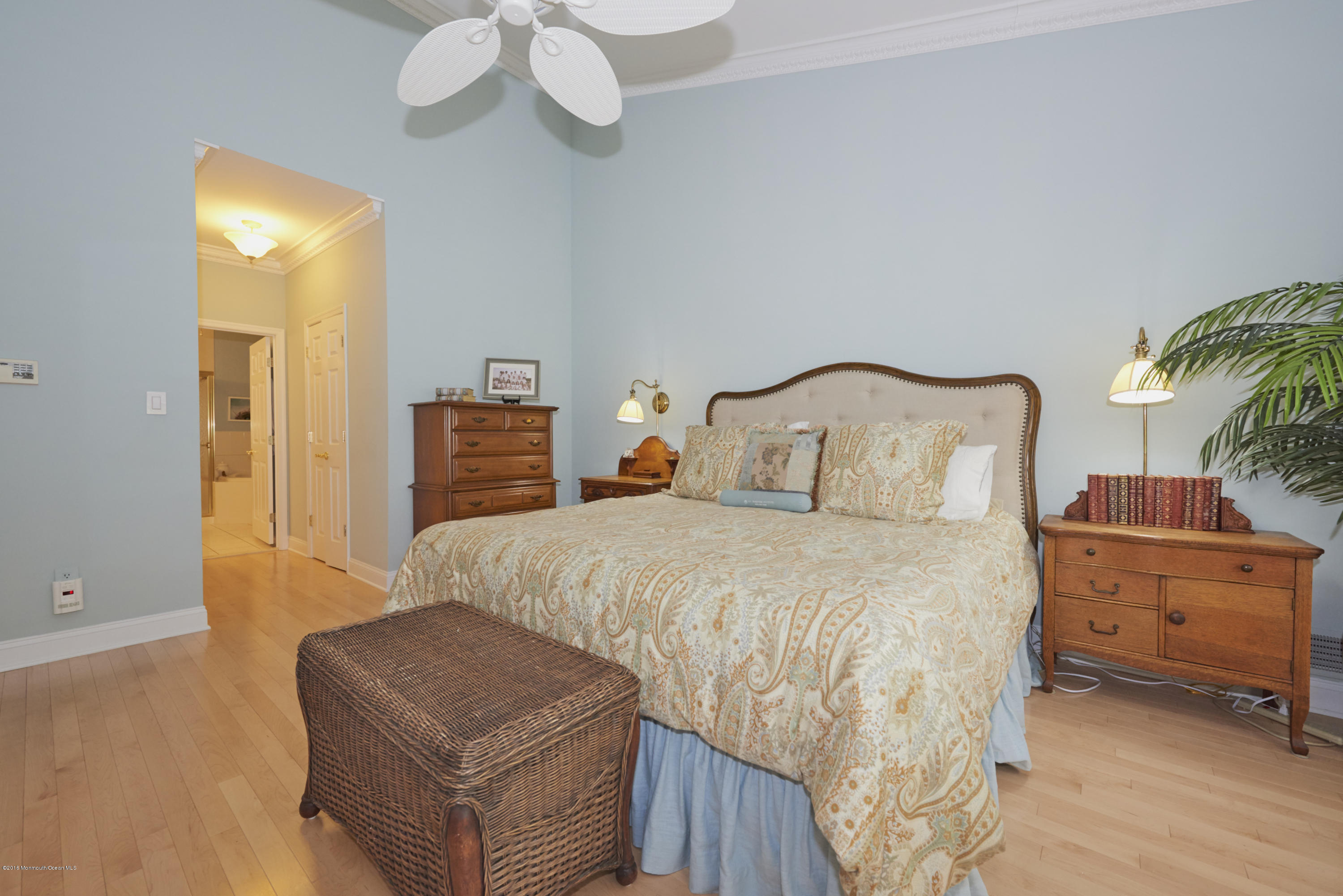 6 Windward Way Red Bank, NJ 07701 - Photo 12 of 15 Spacious Master Suite