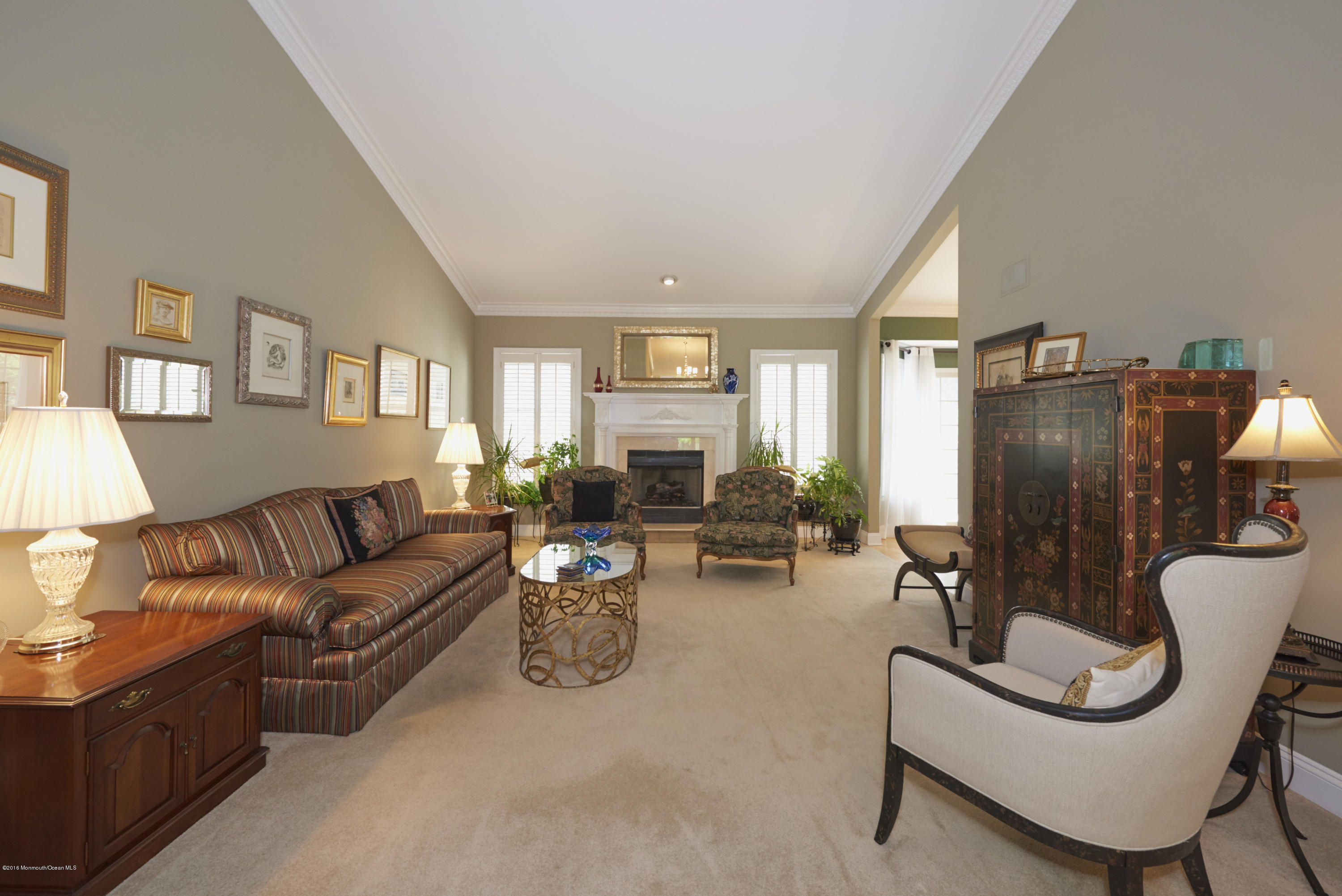 6 Windward Way Red Bank, NJ 07701 - Photo 5 of 15 Great Room
