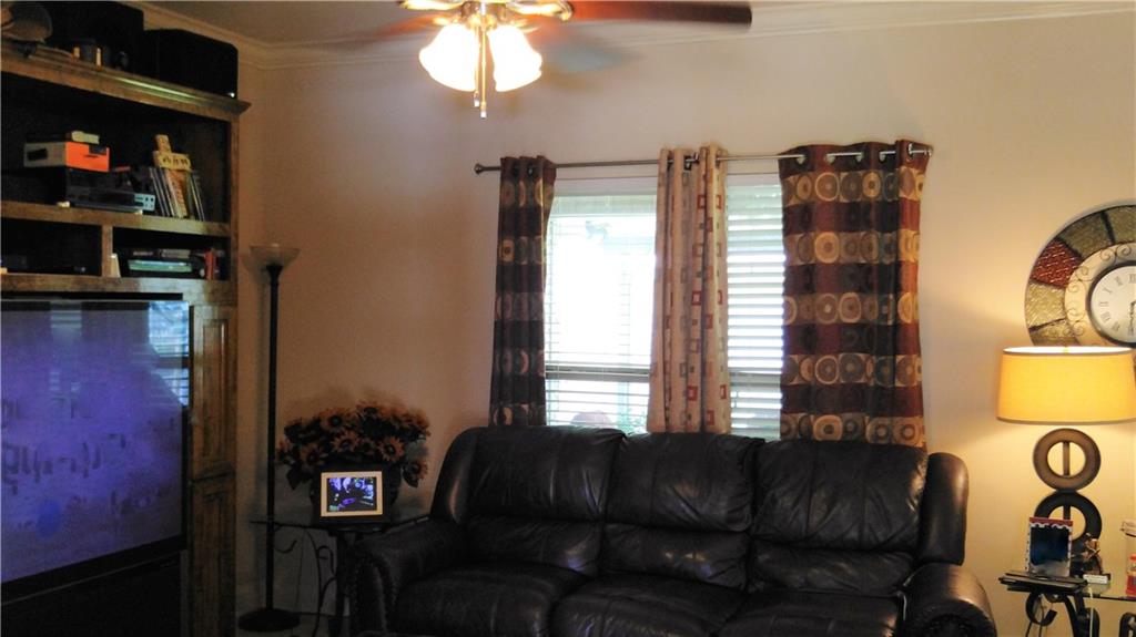 767 Labarre Street Mandeville, LA 70448 - Photo 5 of 14 Gallery Image 5