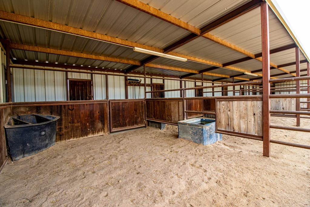 5830 Highway 16 Llano, TX 78643 - Photo 33 of 39