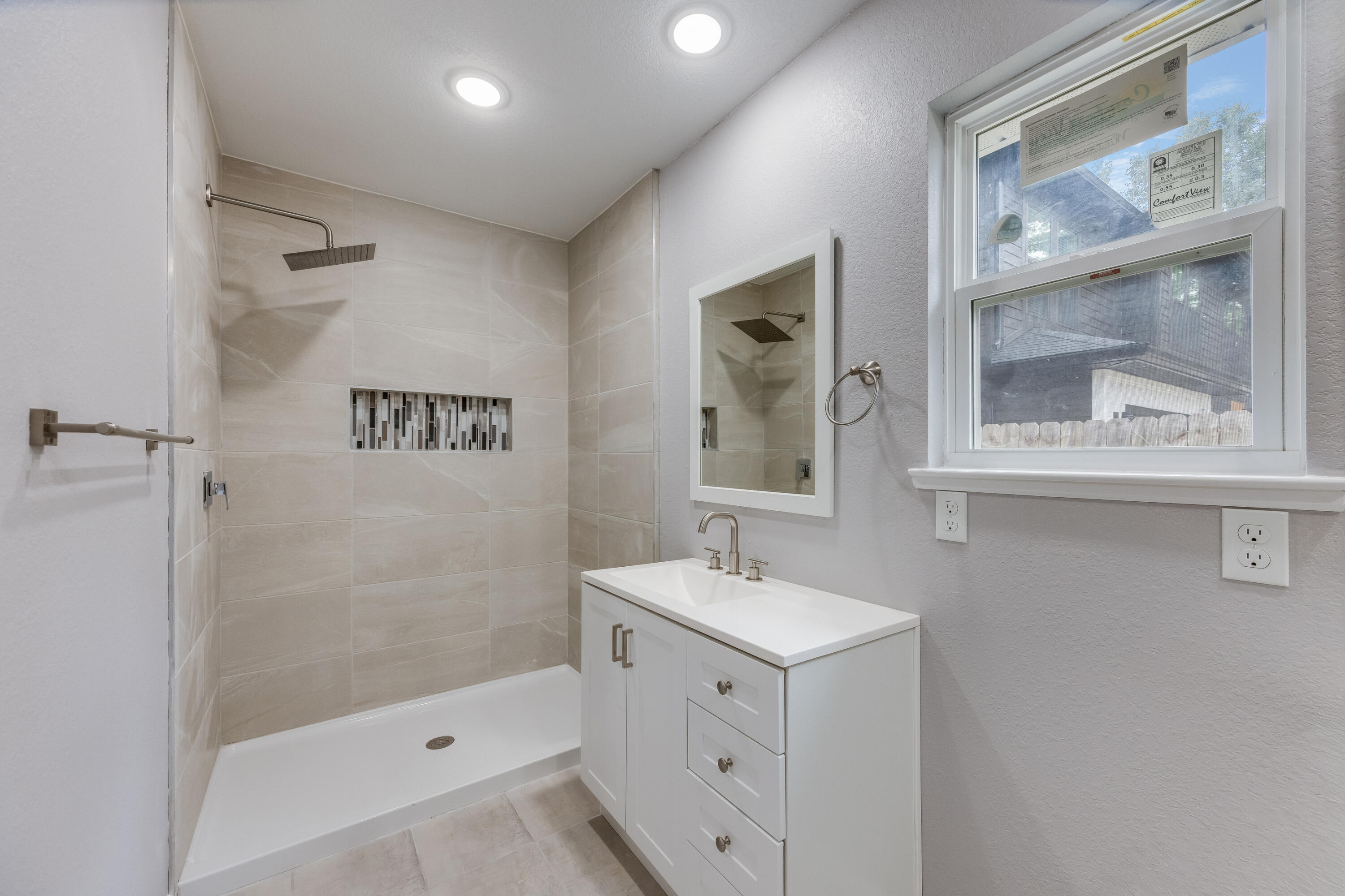 749 Amos Street Crestview, FL 32539 - Photo 12 of 24 22 (1)