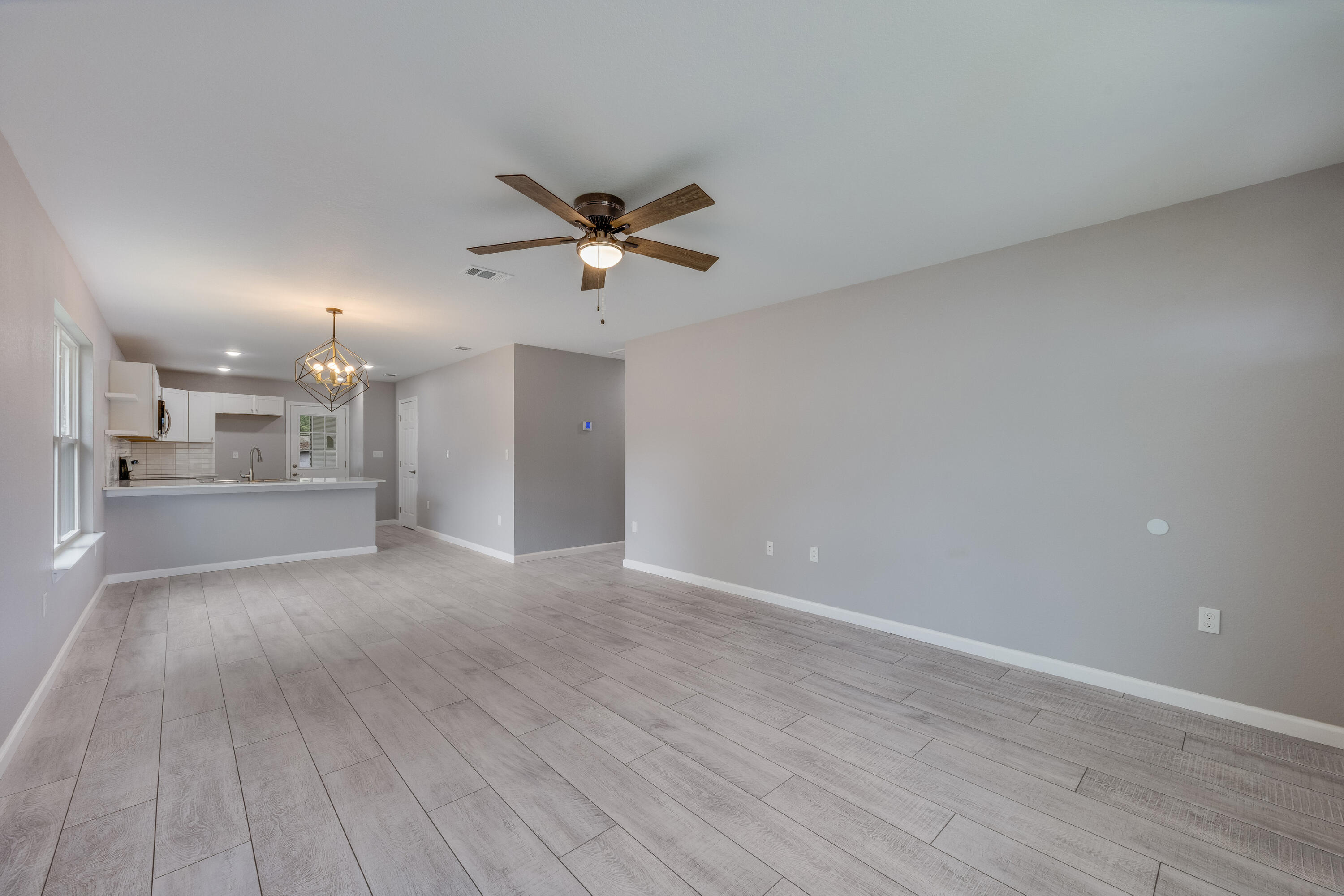 749 Amos Street Crestview, FL 32539 - Photo 3 of 24 05 (3)