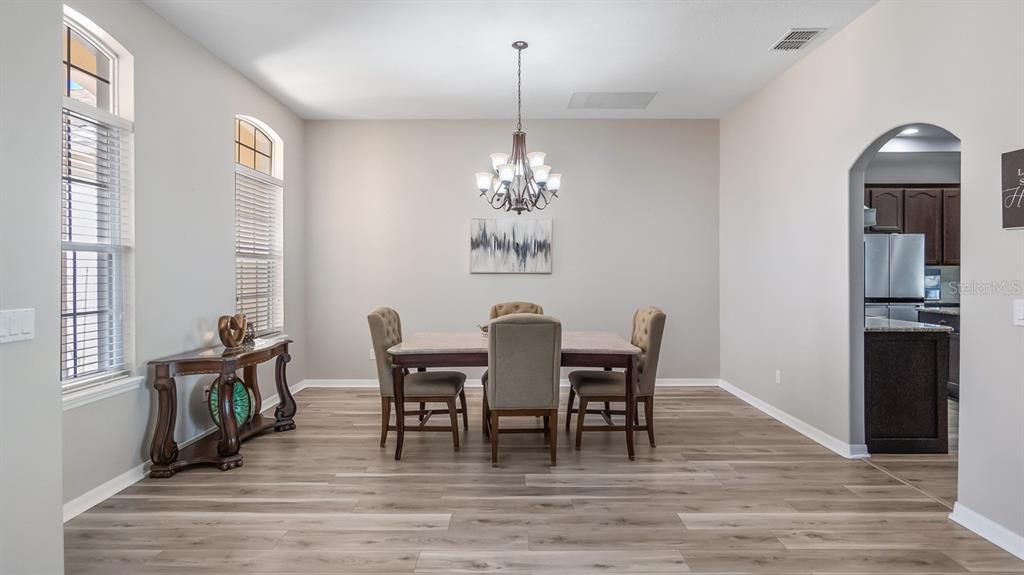 7351 Spring Mountain Lane Yalaha, FL 34797 - Photo 9 of 61