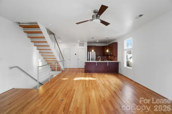 $2,695 | 921 Westbrook Drive, Unit B, Charlotte, NC 28202