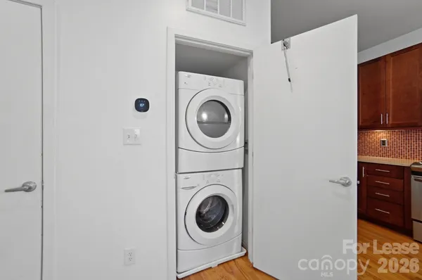 $2,695 | 921 Westbrook Drive, Unit B, Charlotte, NC 28202