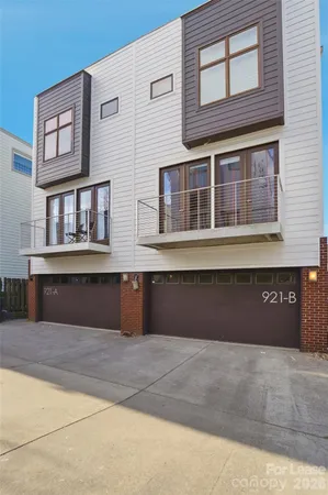 $2,695 | 921 Westbrook Drive, Unit B, Charlotte, NC 28202