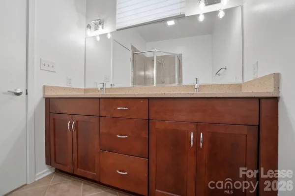 $2,695 | 921 Westbrook Drive, Unit B, Charlotte, NC 28202