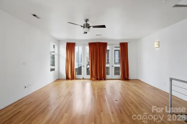 $2,695 | 921 Westbrook Drive, Unit B, Charlotte, NC 28202