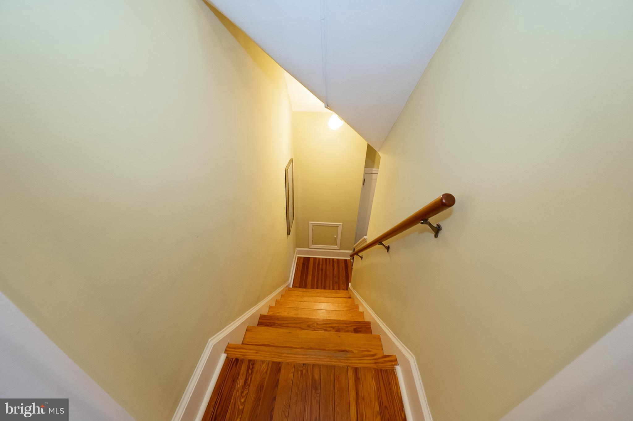 710 Stradone Road Bala Cynwyd, PA 19004 - Photo 29 of 40 Staircase between 2nd and 3rd flrs