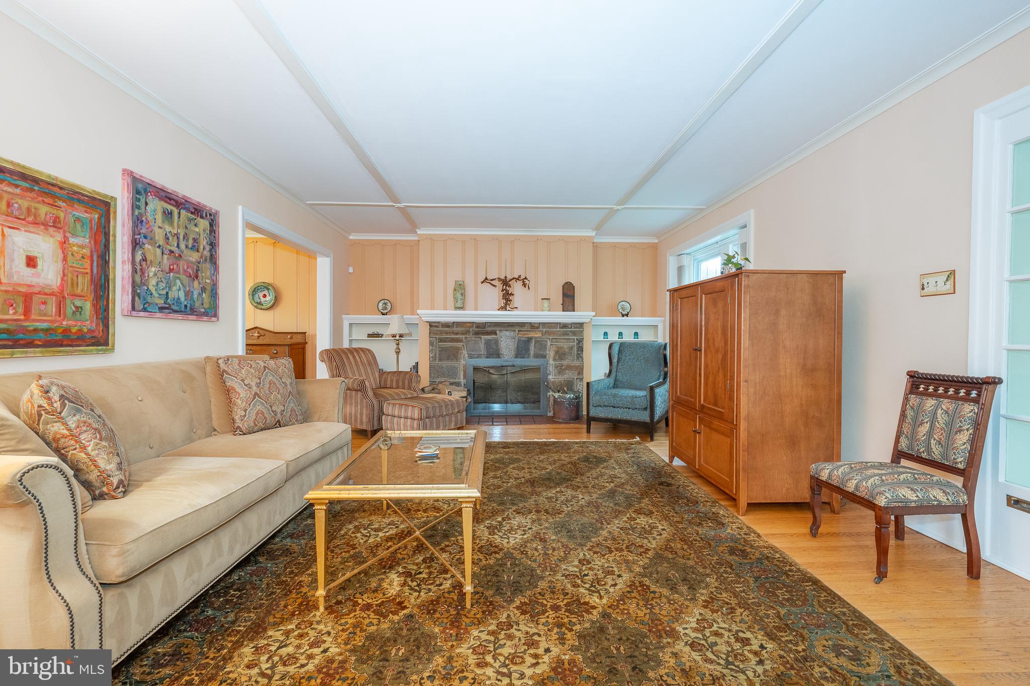 710 Stradone Road Bala Cynwyd, PA 19004 - Photo 7 of 40 Living Room