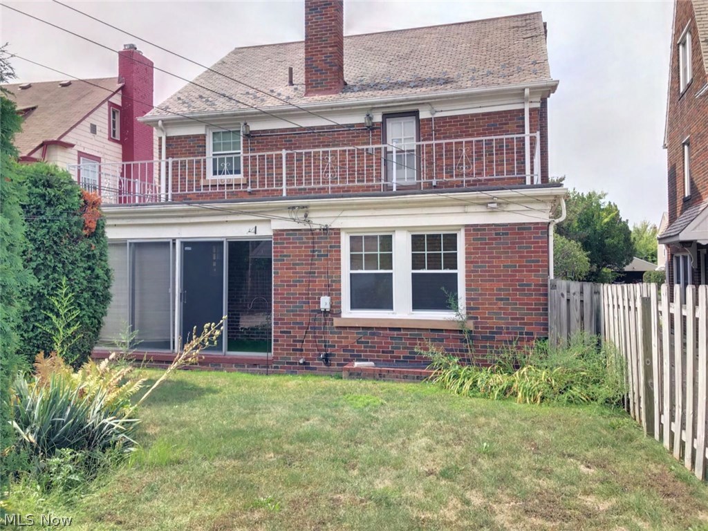 3039 Becket Road Cleveland, OH 44120 - Photo 2 of 21