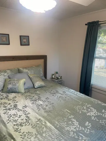 $130,000 | 658 West Griffith Avenue, Crestview, FL 32536