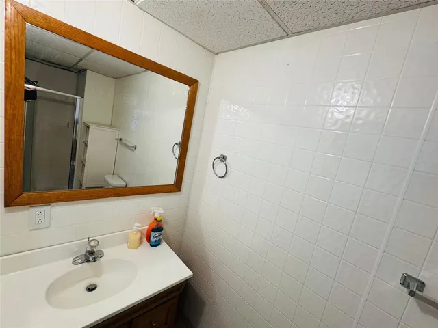 $1,200 | 157 Harry L Drive, Unit 1, Johnson City, NY 13790