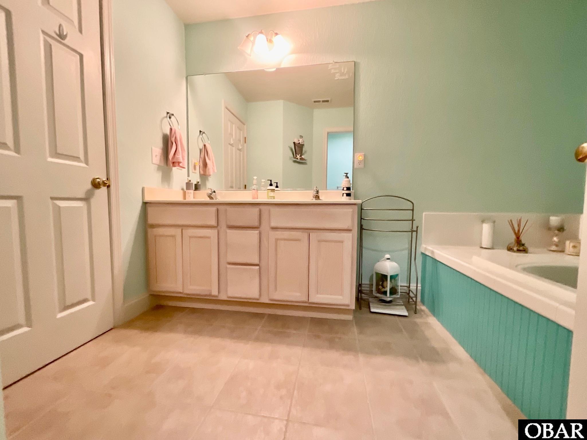 124 Gables Way Kitty Hawk, NC 27949 - Photo 29 of 37 Gallery Image 29