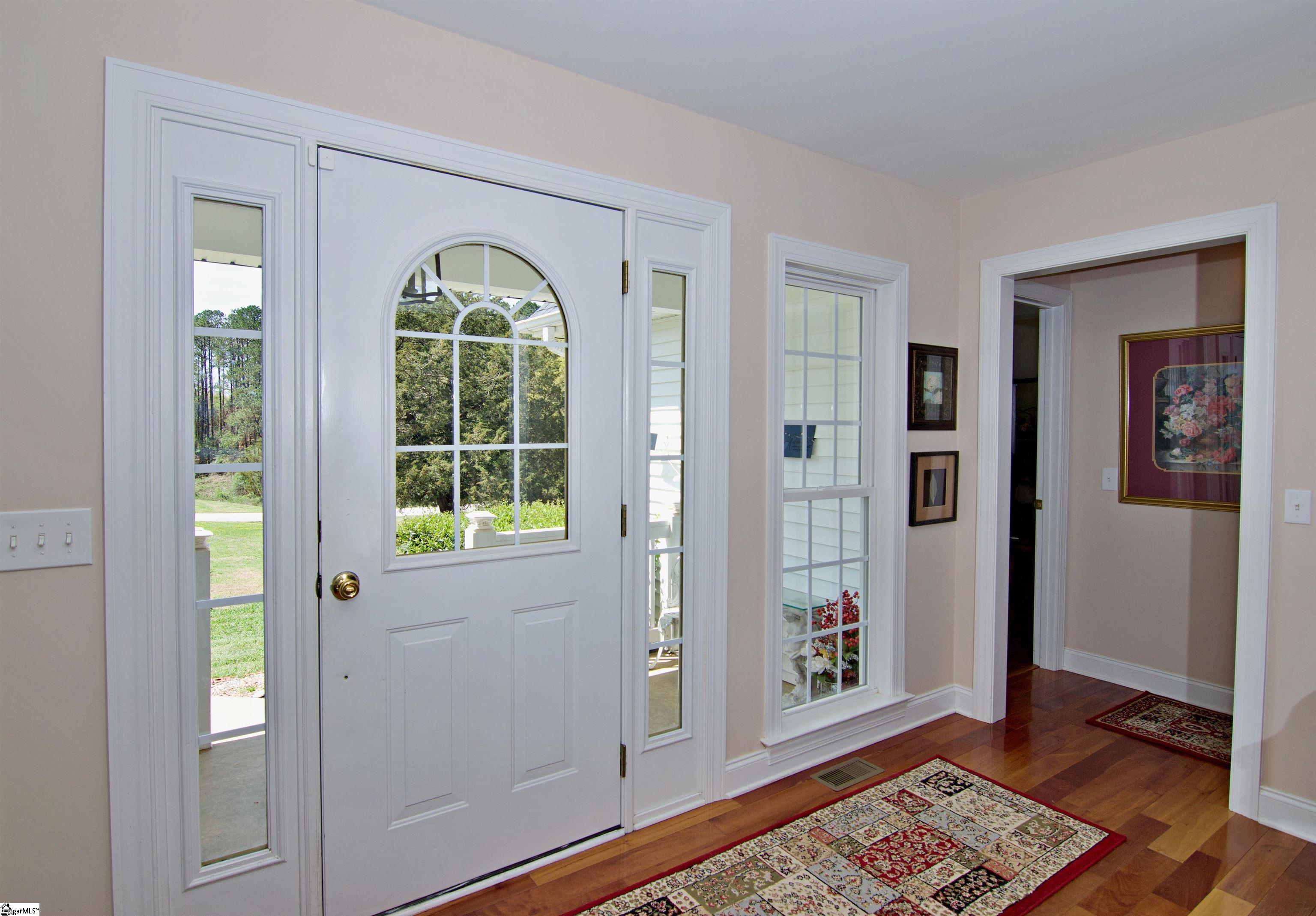 707 Tall Oak Trail Seneca, SC 29678 - Photo 6 of 50 Gallery Image 6