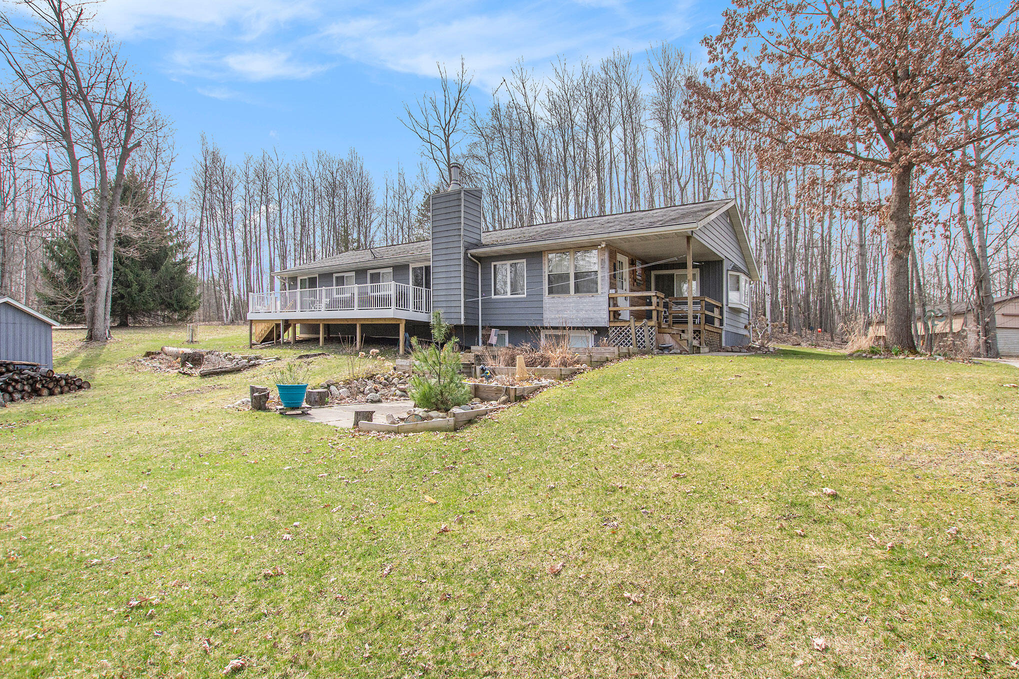 9291 16 Mile Road Rodney, MI 49342 - Photo 1 of 39 Converted_43