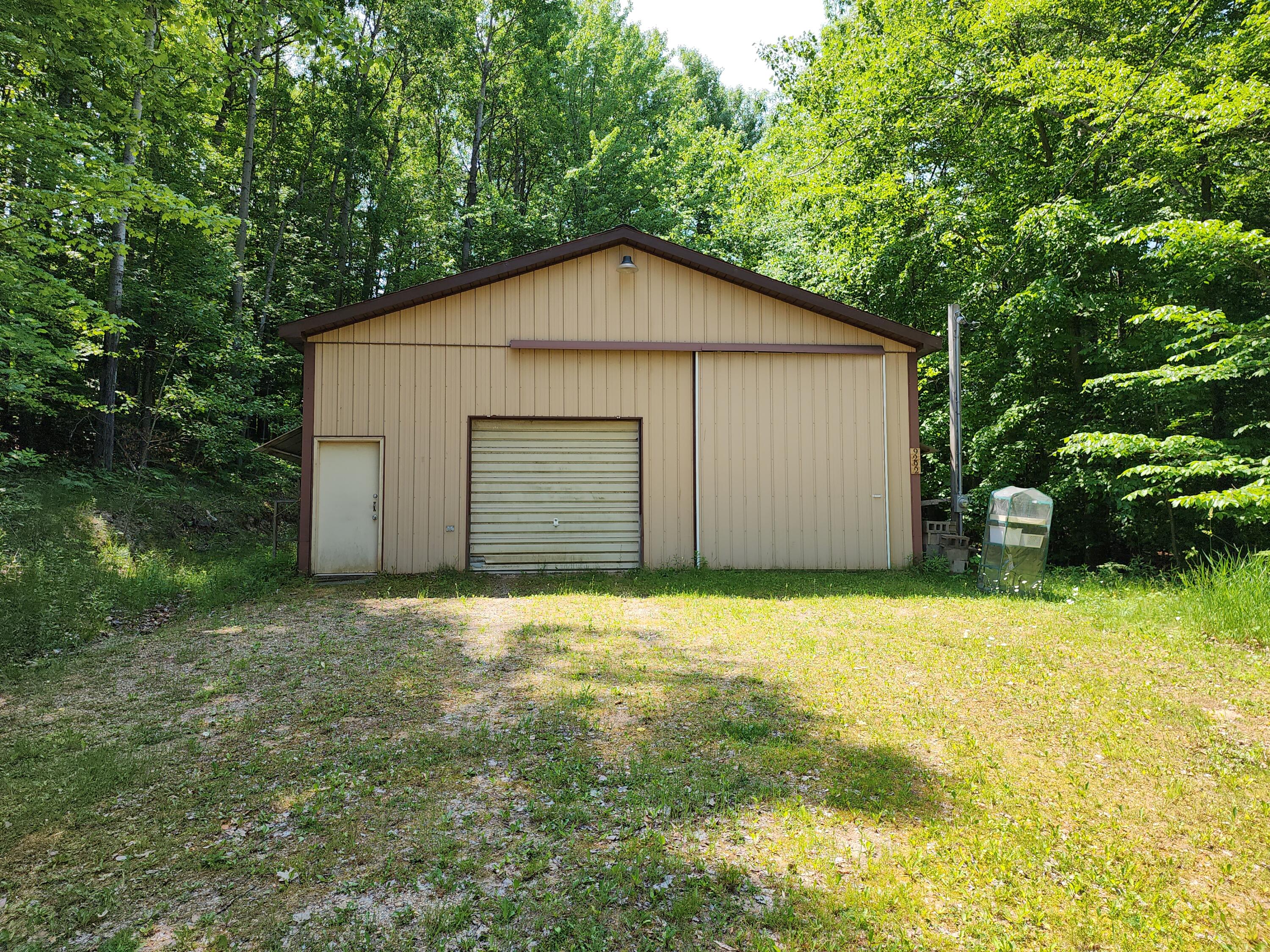 9291 16 Mile Road Rodney, MI 49342 - Photo 28 of 39 20230617_122432