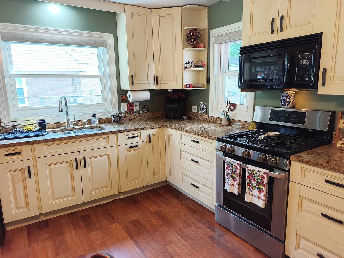 6806 Maple Court Bridgeview, IL 60455 - Photo 14 of 27 Gallery Image 14
