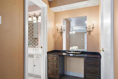 $435,000 | 1604 Oak Meadow Drive, Irving, TX 75061