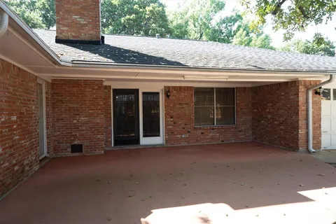 $435,000 | 1604 Oak Meadow Drive, Irving, TX 75061