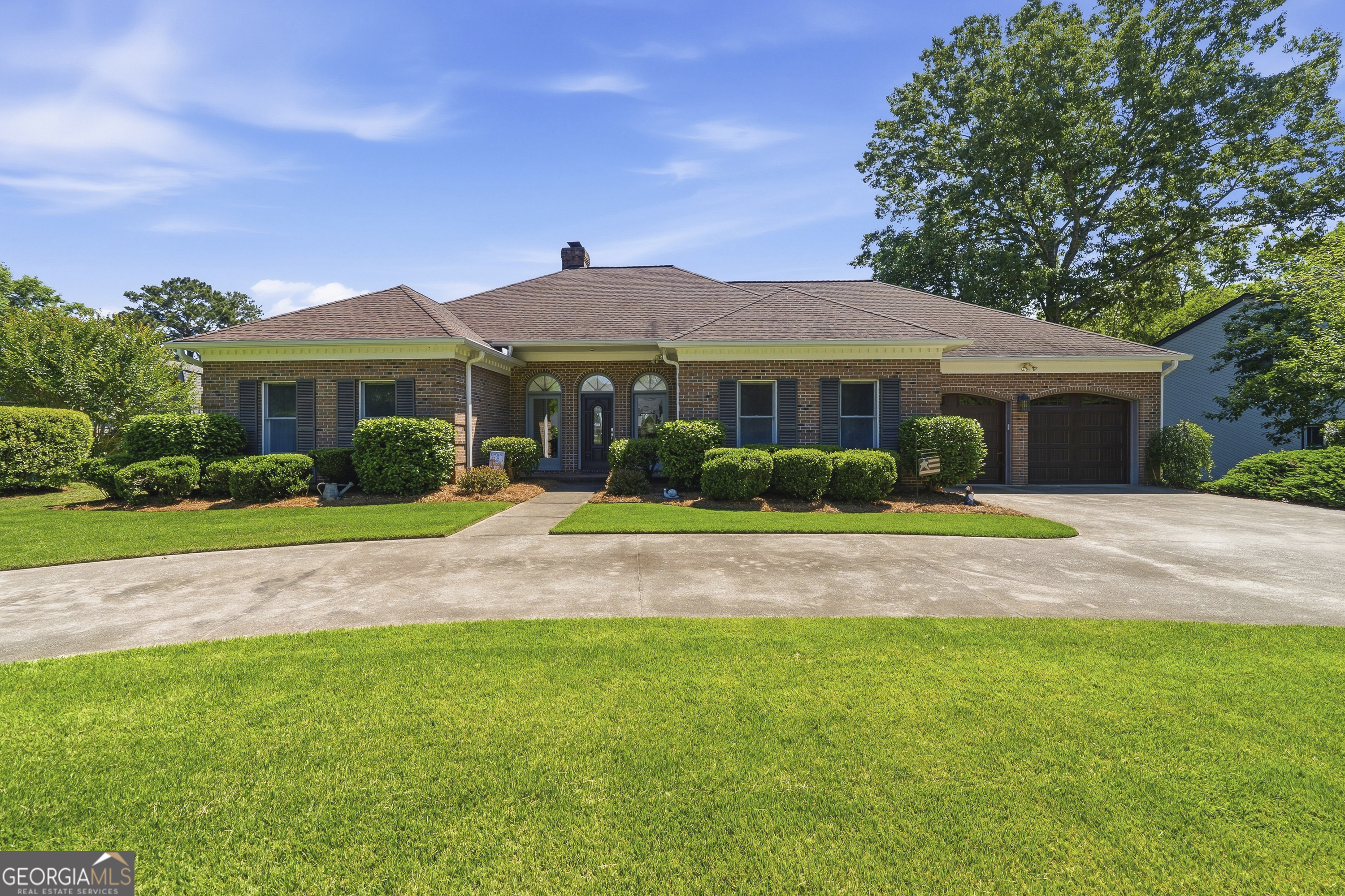 104 Spruce Point Southeast Eatonton, GA 31024 - Photo 52 of 63 a view of house with a yard