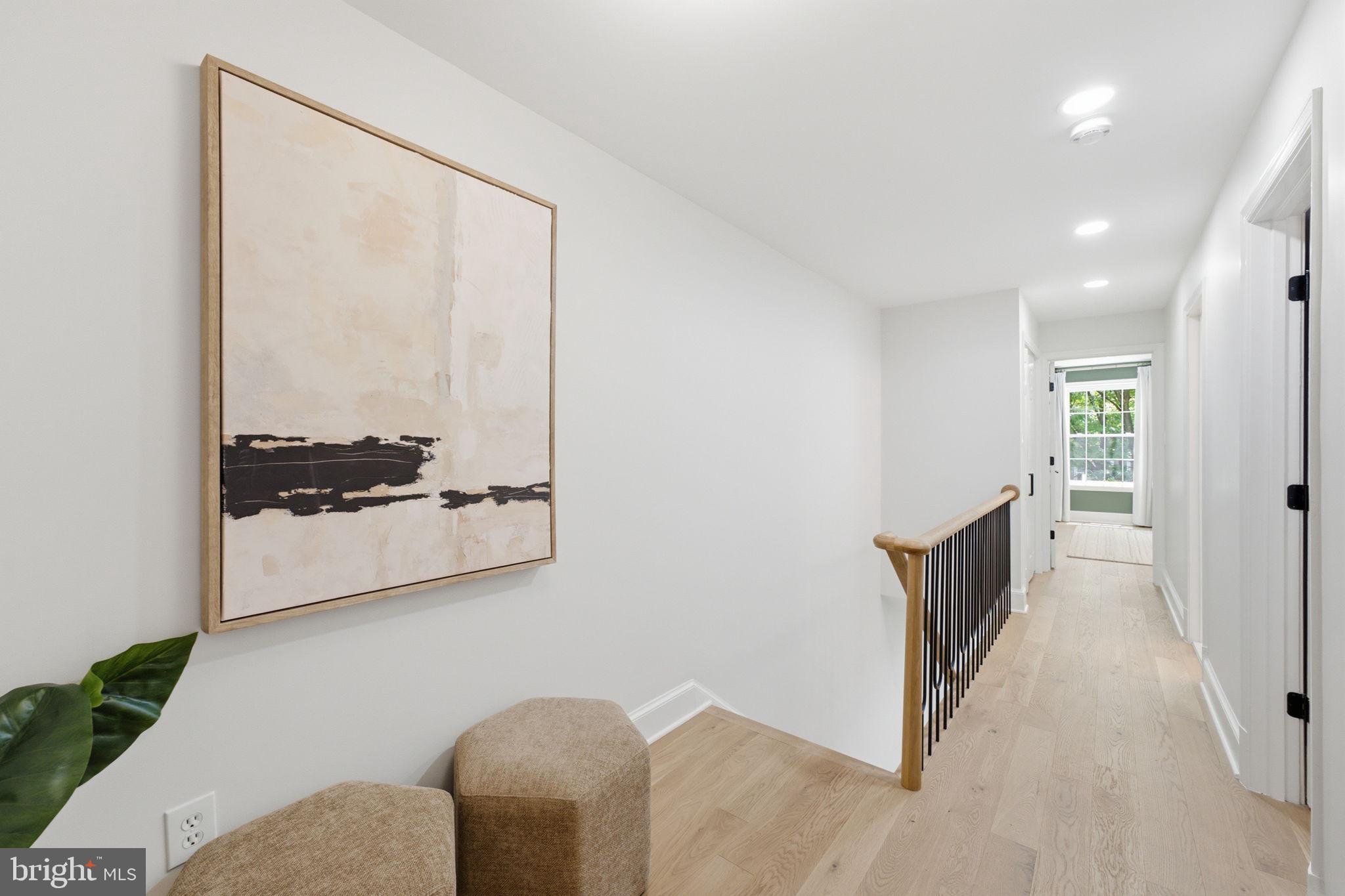 3287 Sutton Place Northwest, Unit D Washington, DC 20016 - Photo 7 of 95