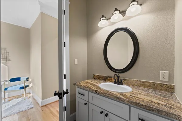 $899,000 | 501 Cordell Street, Houston, TX 77009