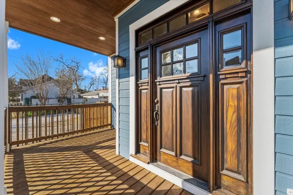 $899,000 | 501 Cordell Street, Houston, TX 77009
