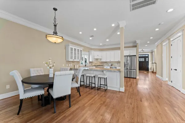$899,000 | 501 Cordell Street, Houston, TX 77009